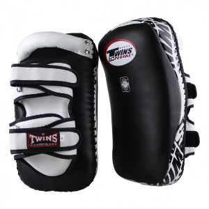 TWINS - Pao Muay Thai / TKP 6 / Negro / Pares